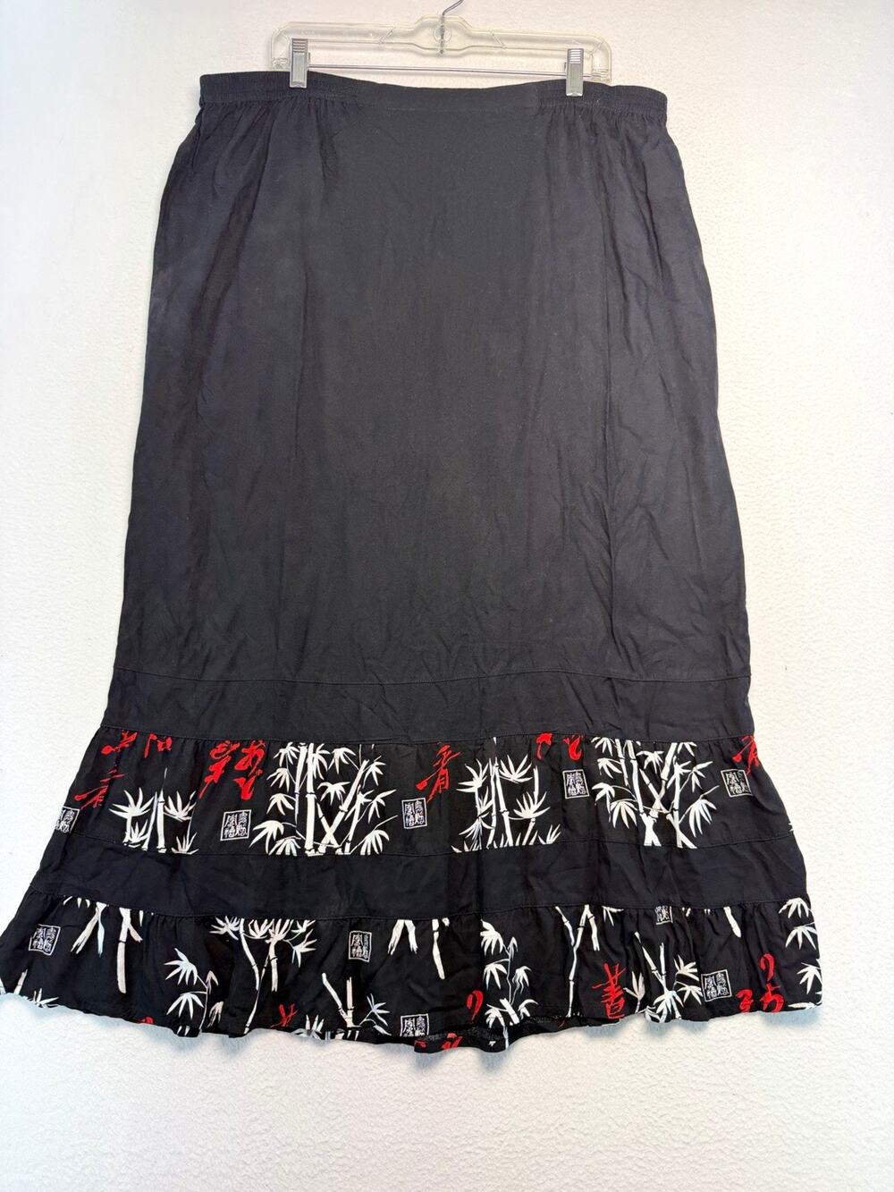 Paradiso Women 1X Plus Black Red White Rayon Long Skirt Bamboo artsy world vibe